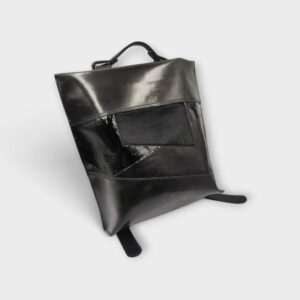 EWE HÁTITÁSKA - black panther