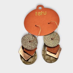 Ringató bőr fülbevaló